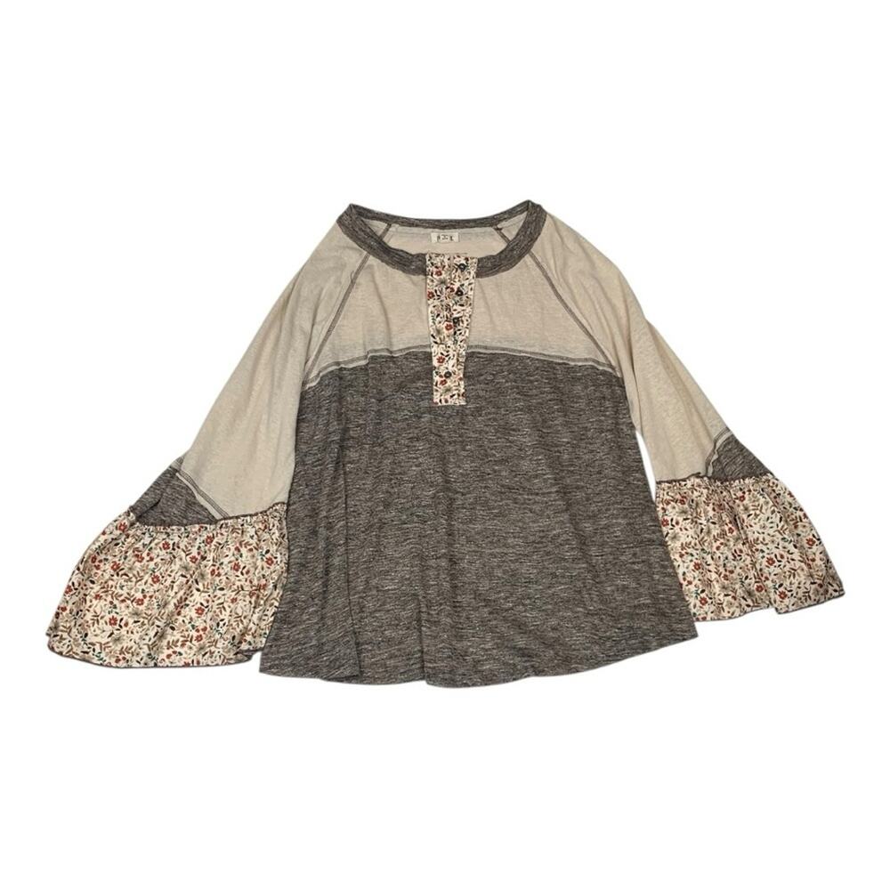 POL size medium boho patchwork bell sleeve Earthy Floral Accent Shirt long anthr